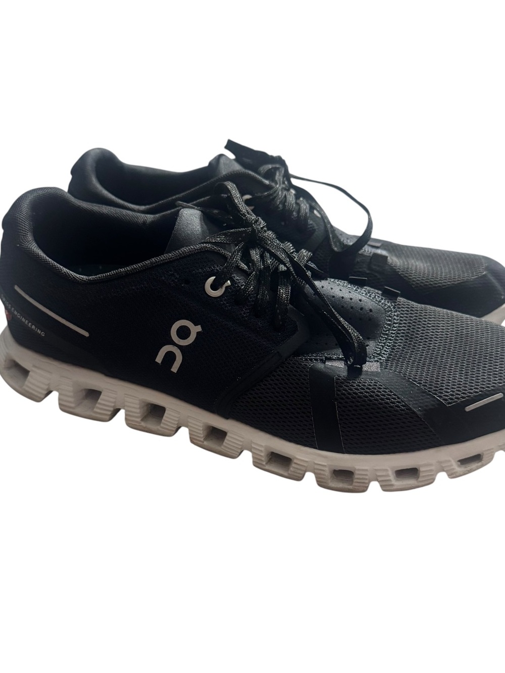 On Running On Cloud 5 Shoes Sneakers Running Men’s 9 Black White Athletic